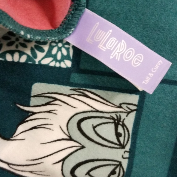 LuLaRoe Disney leggings - Picture 4 of 5